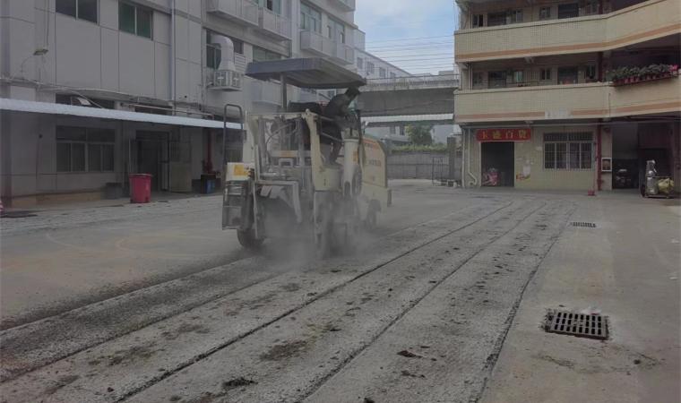 瀝青路面銑刨